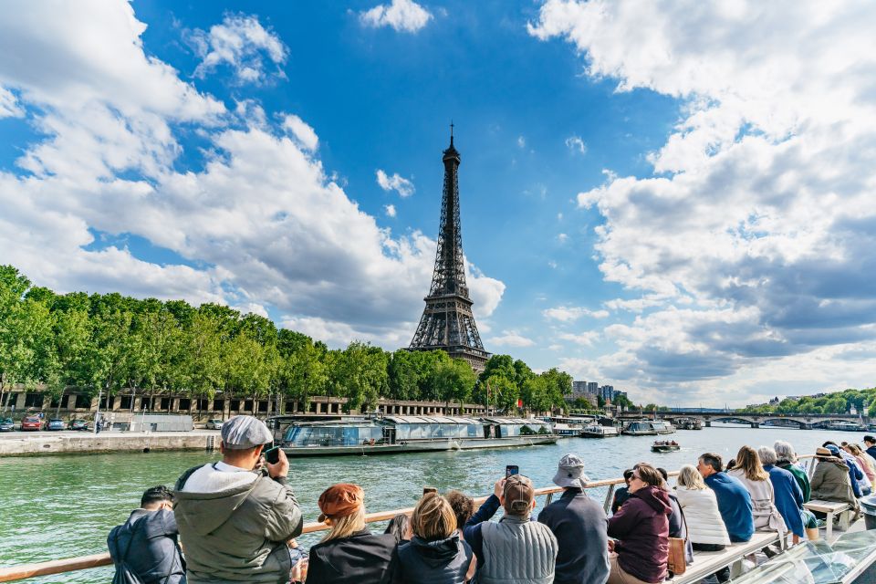 Paris Best Activity - Seine River Cruise